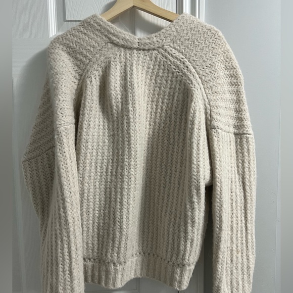 Wilfred Jillian Cardigan - Picture 8 of 9